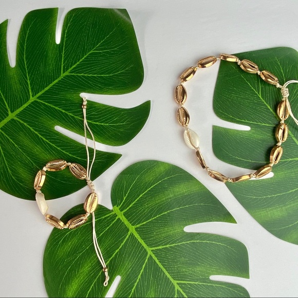 Shell Choker & Bracelet/ Anklet Set - Picture 3 of 6